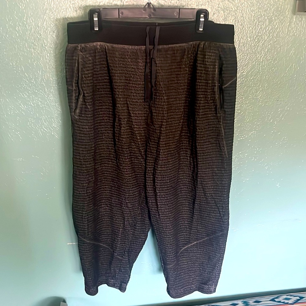 Nike yoga pants